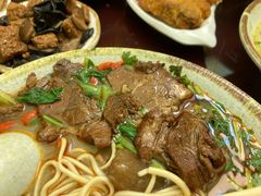 -金杨拉面王小吃面馆·牛三宝面·红烧牛肉粉