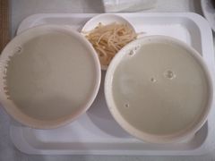 豆汁-老磁器口豆汁店(天坛店)