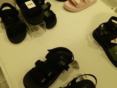 -hotwind热风(丽影广场店)