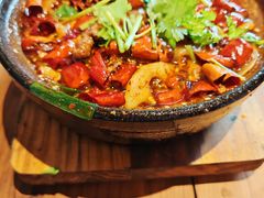 -有红鸡毛店·砂锅菜(抚琴夜市店)