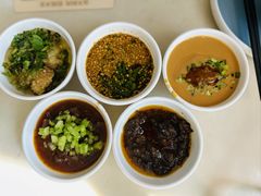 -左庭右院鲜牛肉火锅(浦江欢乐颂店)