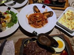 -意国小镇披萨牛排餐厅(新玛特店)