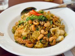 -Thai Pothong Restaurant