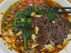 -三好食堂(煎饺·馄饨·肉饼米线·盛世广场店)