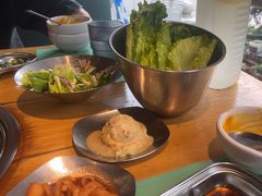 -唯成•韩国炭火烤肉 유성고기