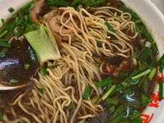 肥肠牛肉面-老赵面店(大西路店)