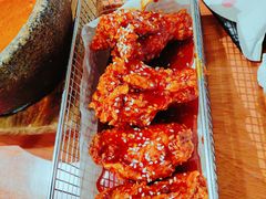 -肥肥虾庄·金牌油焖大虾(杨园滨江时代walk店)