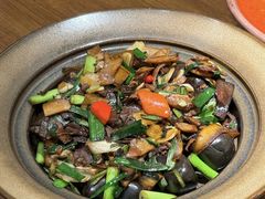 爆炒赤松茸黑牛肝菌-云海肴·汽锅鸡·云南菜(苏州中心店)