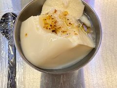 -蓉三少冒烤鸭·四川小吃集(北京首店)