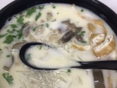 -津津老鸭粉丝馆(正东路店)