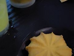 -金色印象·4K影院式足体养生(杨家坪西郊店)