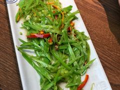 五彩花菇荷兰豆-云海肴·汽锅鸡·云南菜(领展购物广场·中关村店)