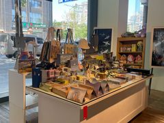-今日艺术汇书店