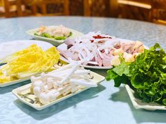 -范饭椰林川湘味海鲜·椰子鸡(三亚湾椰梦长廊店)