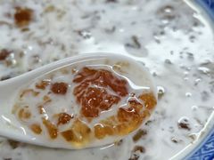椰奶炖桃胶-韵姐牛奶甜品世家