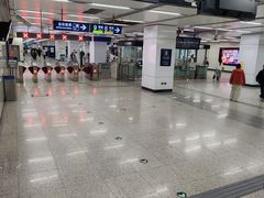 -白石桥南(地铁站)