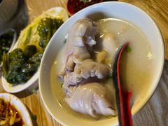 -雷祖芳老妈蹄花店