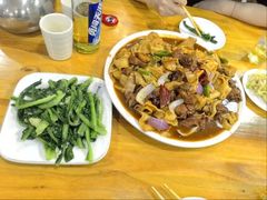 卷子鸡-西北兄弟大盘鸡卷子鸡