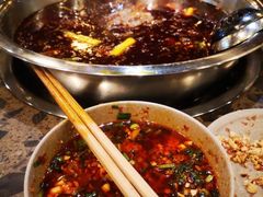 -肖肖酸萝卜鱼火锅(总店)