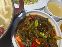 -黑鸡小馆(金源店)