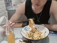 -大嘻咹biangbiang面(历史博物馆店)