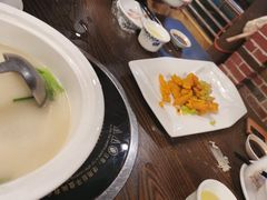 -醉美东江·三文鱼·烧鸡公