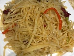 -巴扎美食·新疆菜·西域歌舞表演餐厅(新疆大厦店)