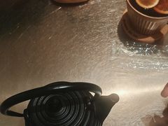 -潮界(LU·ONE凯德晶萃广场店)