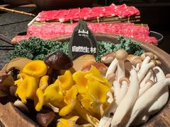 -三出山火锅(南京万象天地店)