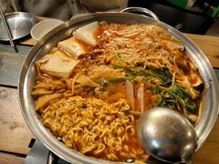 部队火锅-富乐满韩国正宗炸鸡韩国料理(虹泉路店)