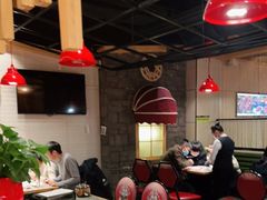 大堂-粟氏天府·东北烧烤(江南兴隆街店)