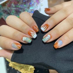 -J·花崎美睫美甲