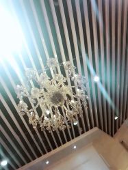 -变画·发型STUDIO