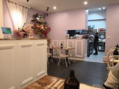 -FLOVIE FLORIST CAFE