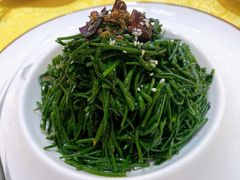 炝拌草原沙葱-德乐海蒙餐