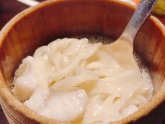 黄鱼煨面-杭州西子湖四季酒店·金沙厅