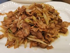 葱爆羊肉-勺园中餐厅