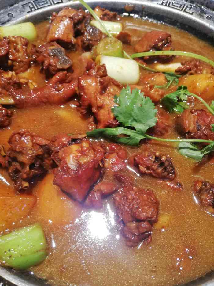 本味鲜炒鸡(丹尼斯2天地店)-"杠子馍12元一份,刚出锅吃起来非常的焦.