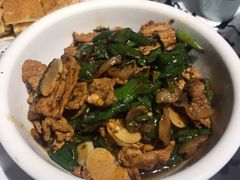 湘村黑猪辣椒炒肉-壹盏灯(惠农店)