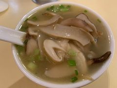 菌汤锅-野菌皇海景野生菌火锅(滨海大道店)