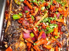 女王口味烤鱼-鸣记脆皮烤鱼(铁西店)