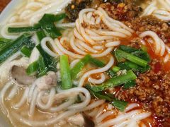 -滇香肴·云南菜蒸汽石锅鱼(云南北路店)