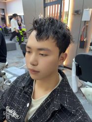 -米可造型烫发染发