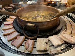 -阿山卓·野生菌火锅·纳西火塘烤肉