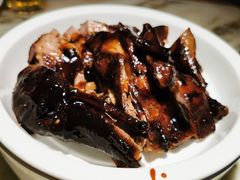 骨头有味道的酱鸭-佬肥猫(国华广场店)