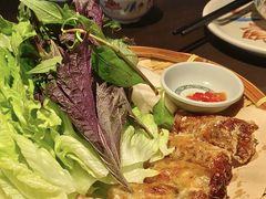 -大头虾越式风味餐厅(光明广场店)