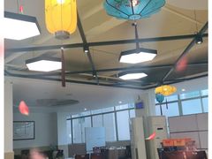 -品香菜馆(旗峰路中侨大厦店)