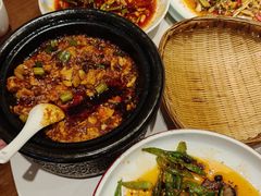 -万重锦·人文川菜馆(骡马市店)