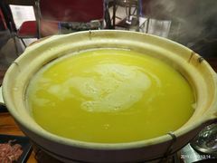 养颜花胶鸡-捞围鲜·港式打边炉(海阳路店)