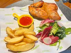-JINNS锦时 steak&pizza(浸信会礼拜堂旧址店)